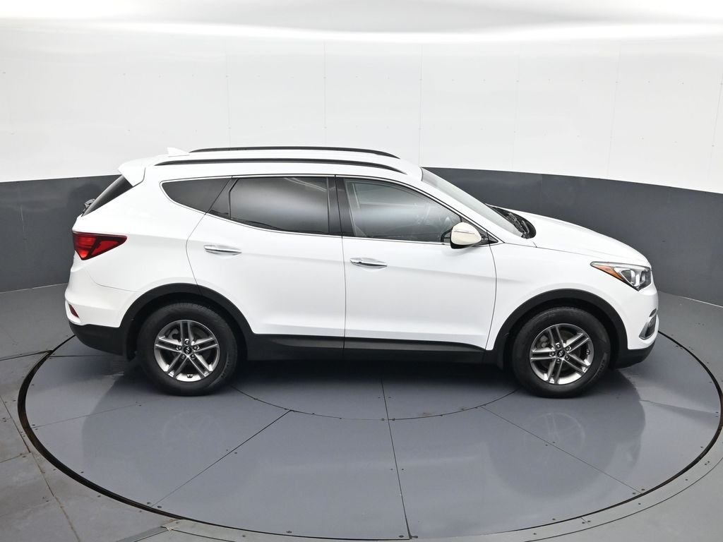 Used 2018 White Hyundai 2.4 Base image 16