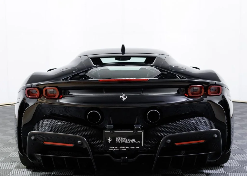 Certified Used 2022 Nero Ferrari Base image 9