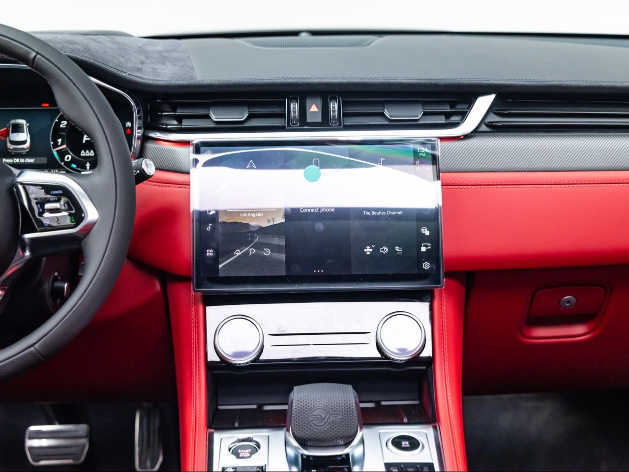 2026 Jaguar F-Pace SVR - Photo 31