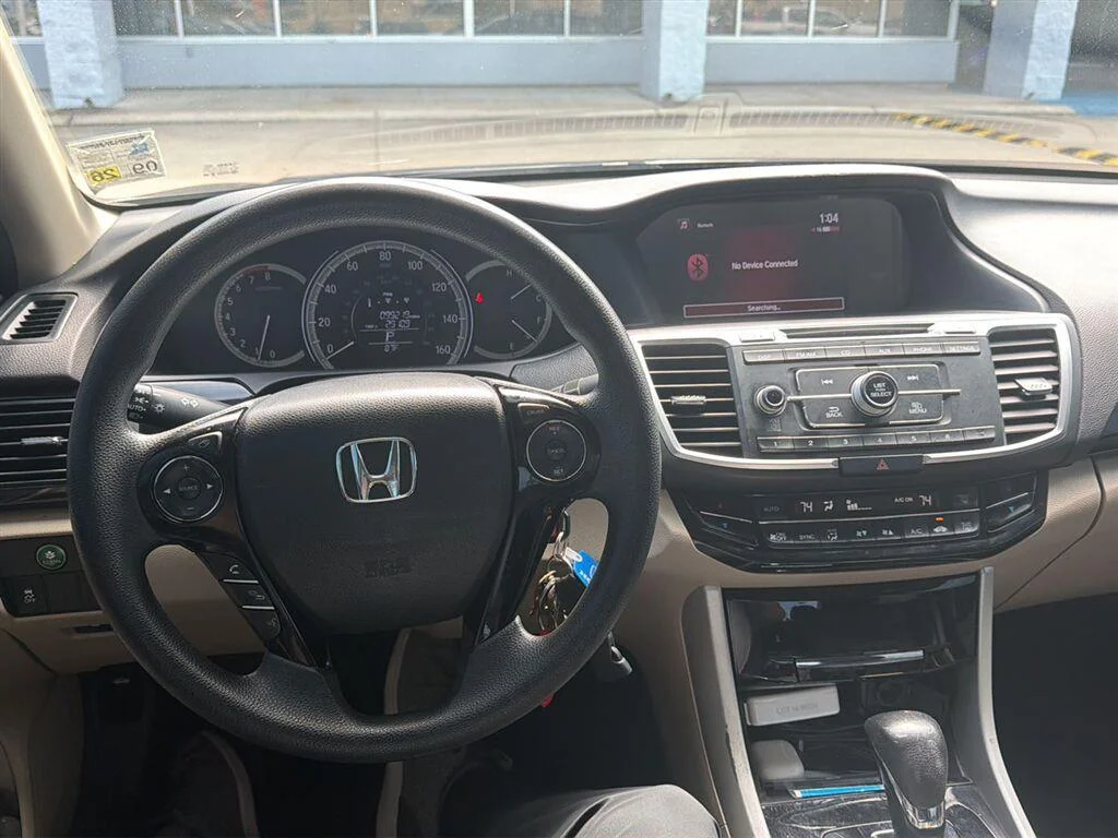 Used 2017 BLACK Honda  image 4