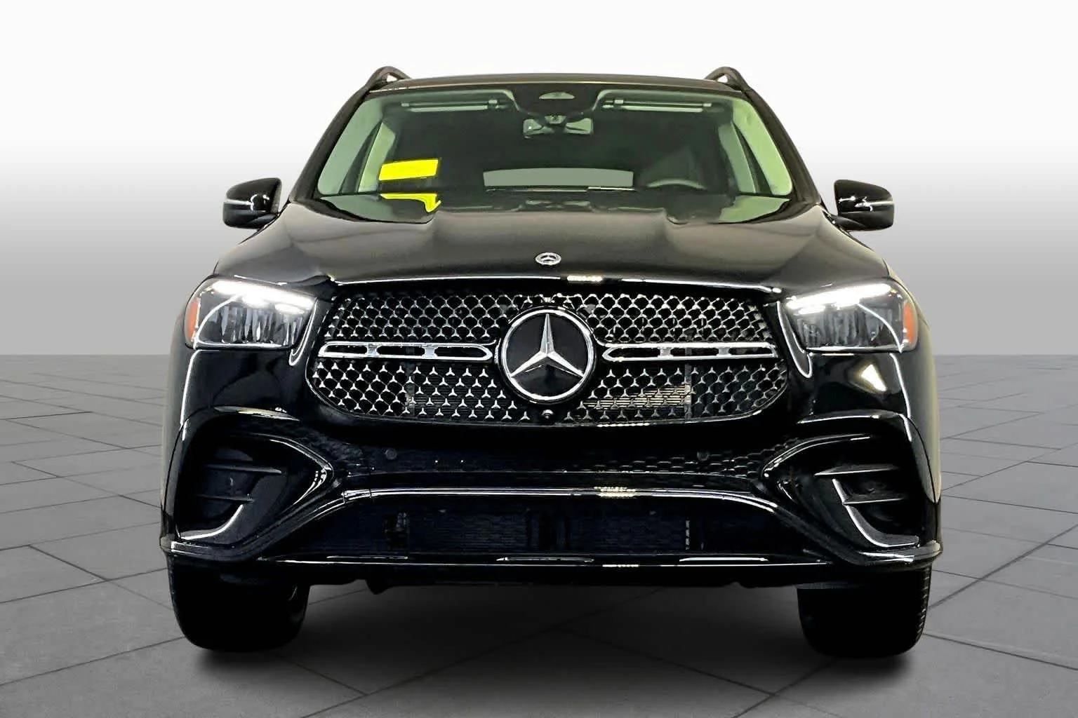 Used 2026 040/Black Mercedes-Benz GLE 350 image 2