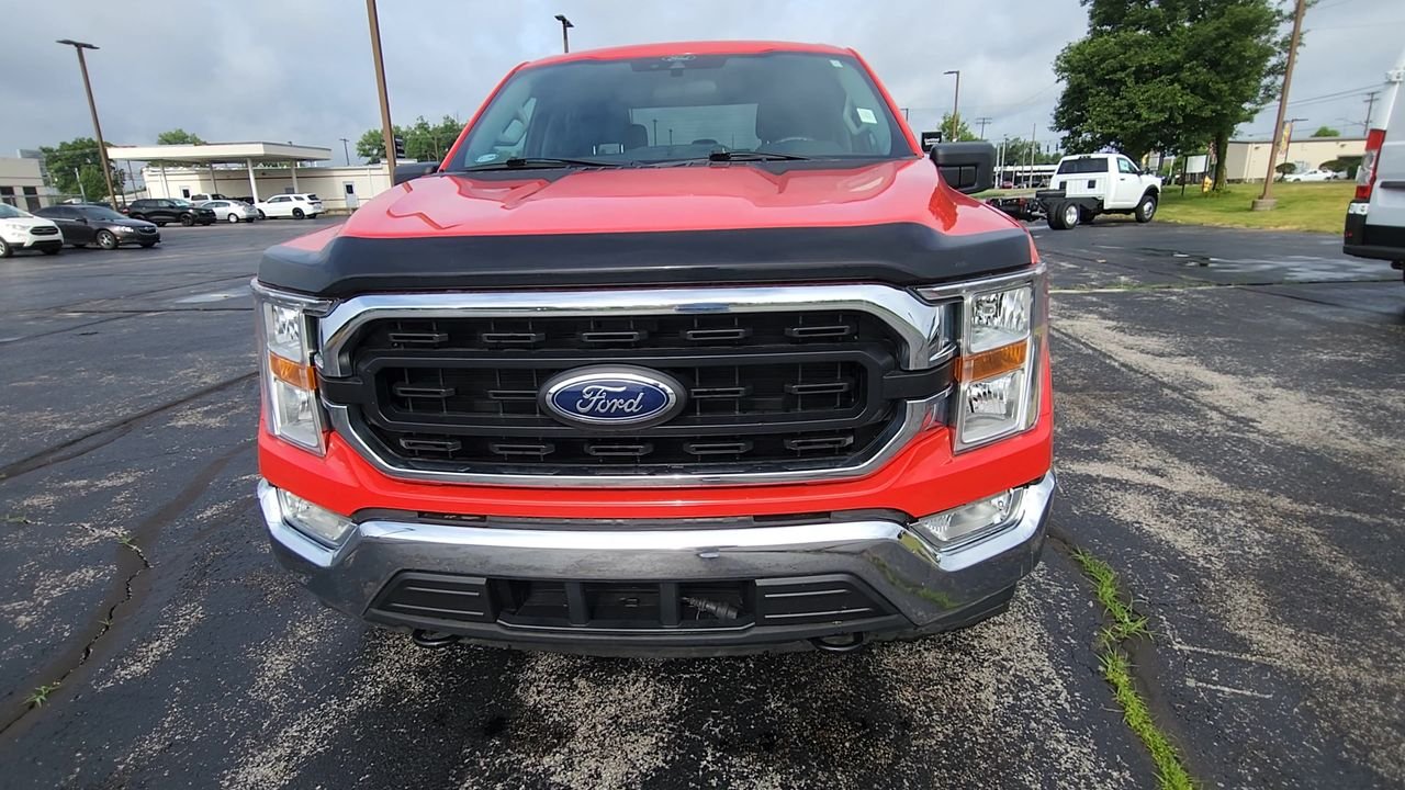 Used 2022 Red Ford XLT image 3