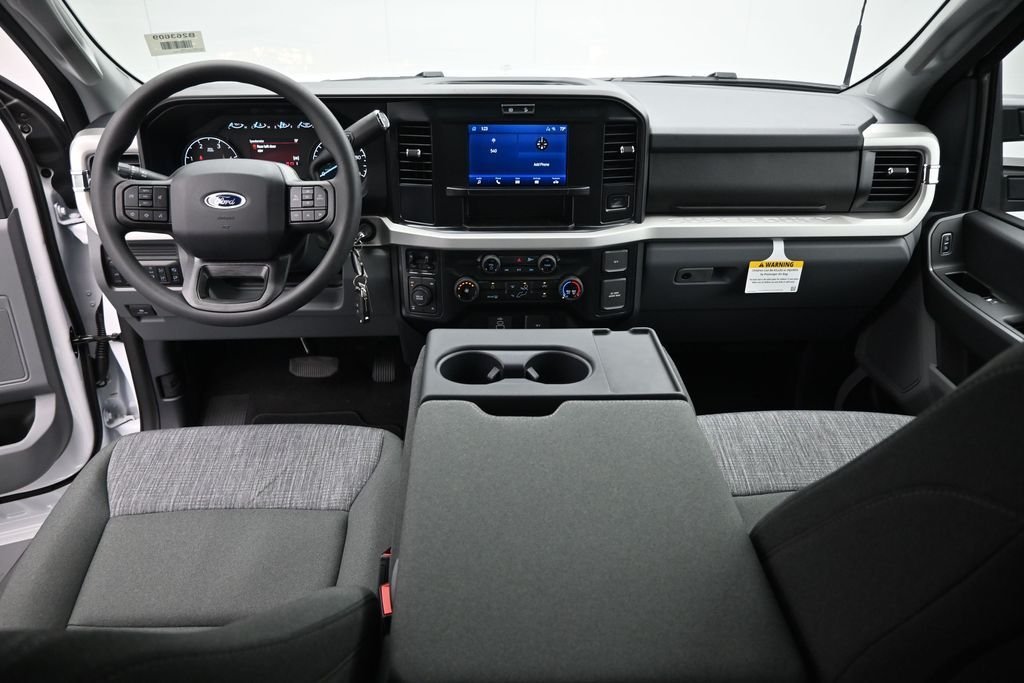 New 2026 Oxford White Ford XLT image 19