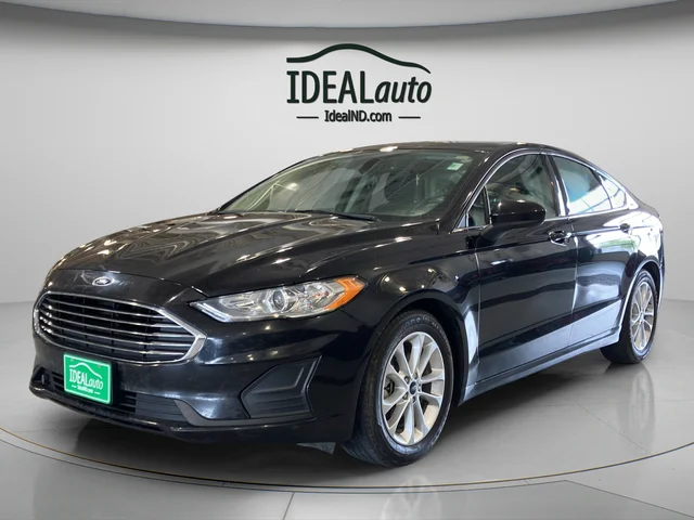 Used 2019 Black Ford SE image 14