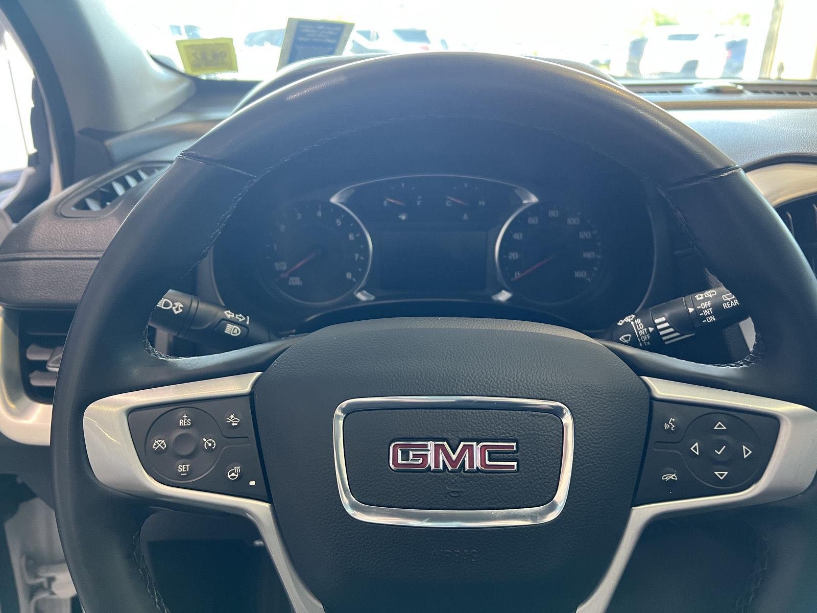 Used 2023 Summit White GMC SLT image 15