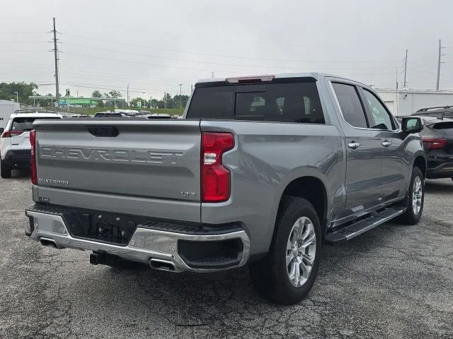 Used 2025 Gray Chevrolet LTZ image 5
