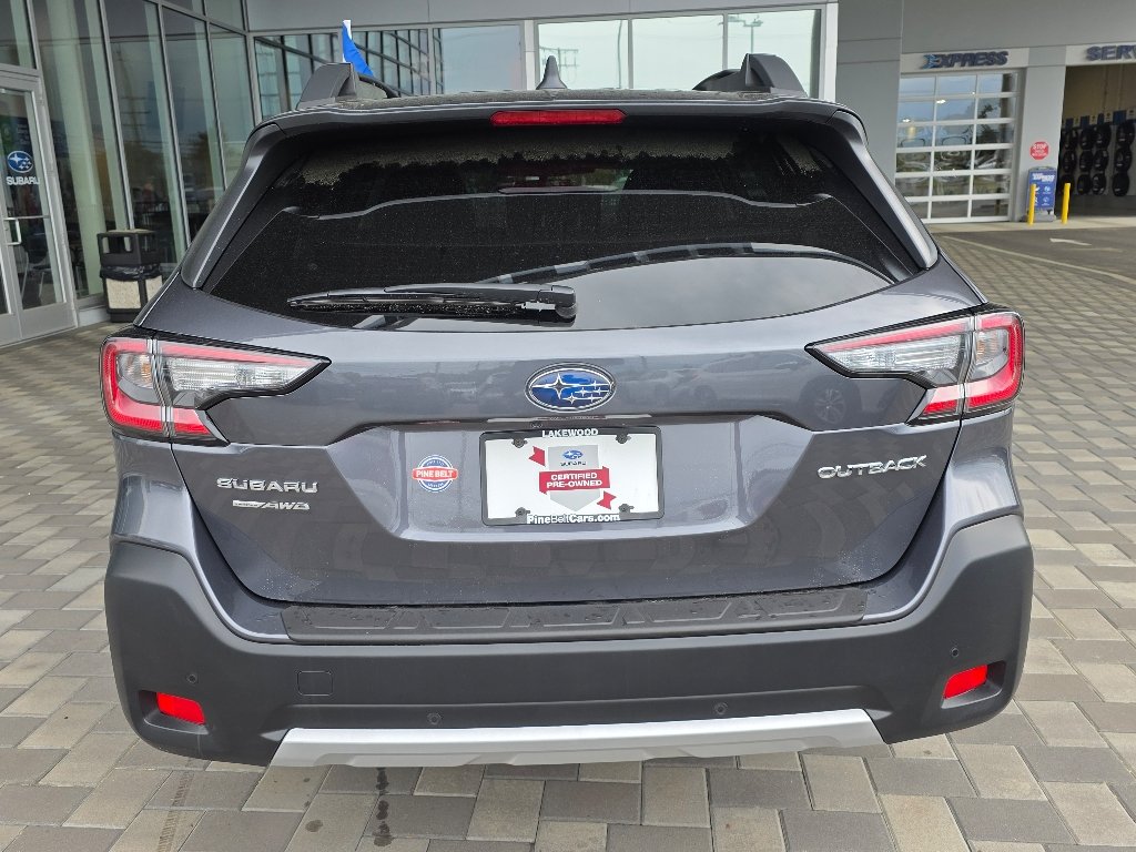 Used 2025 Magnetite Gray Metallic Subaru Limited image 15