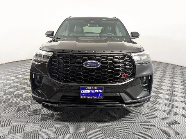 New 2026 Agate Black Metallic Ford ST image 3