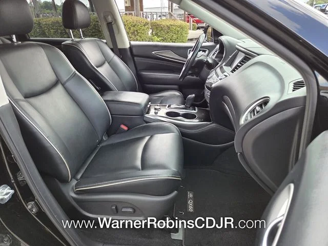 Used 2020 Black INFINITI PURE image 20