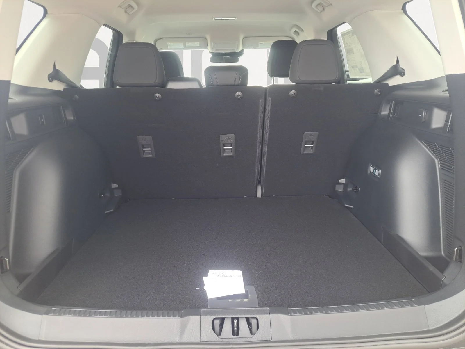 New 2026 Carbonized Gray Metallic Ford Big Bend image 12
