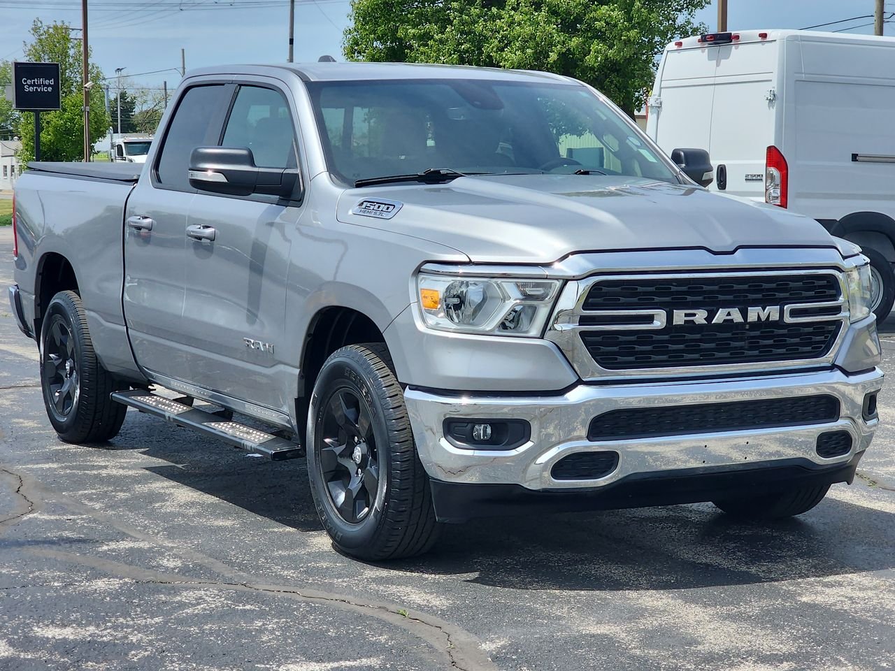 2022 RAM 1500 Big Horn/Lone Star 4x4 Quad Cab 6'4's photo