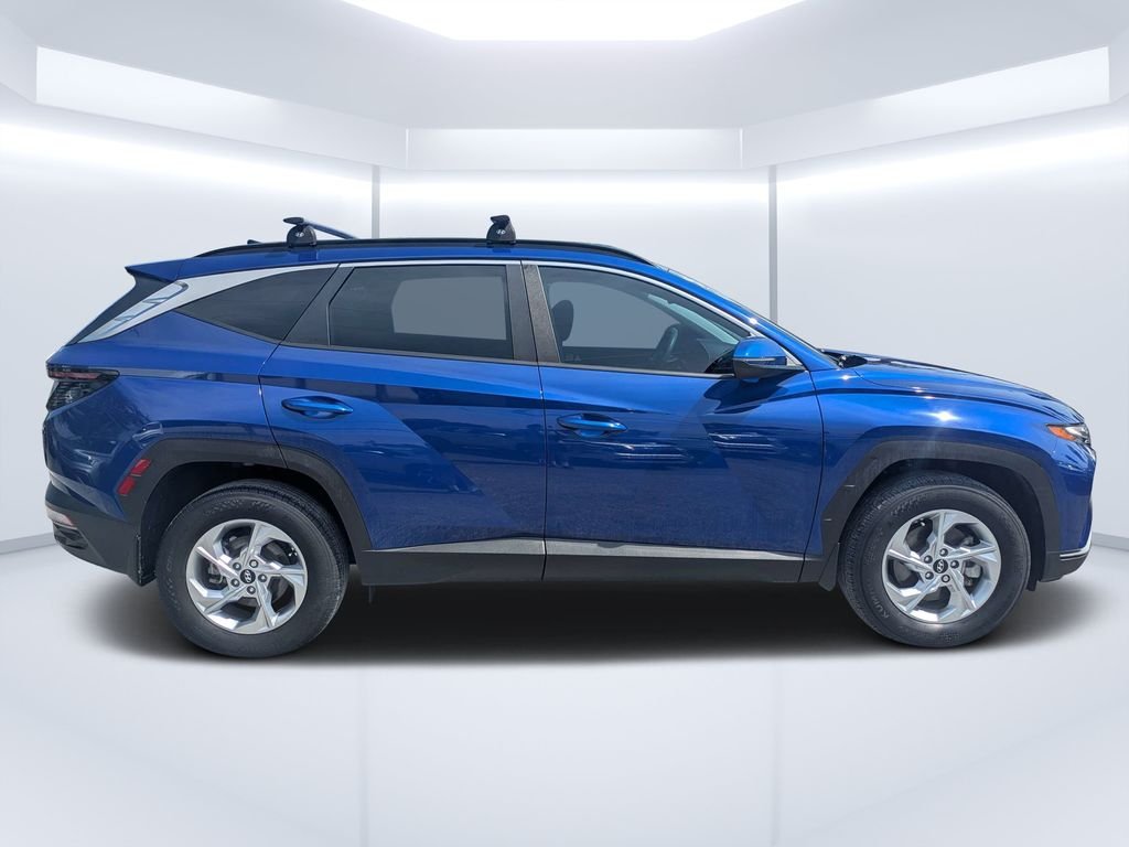 Used 2023 Blue Hyundai SEL image 2