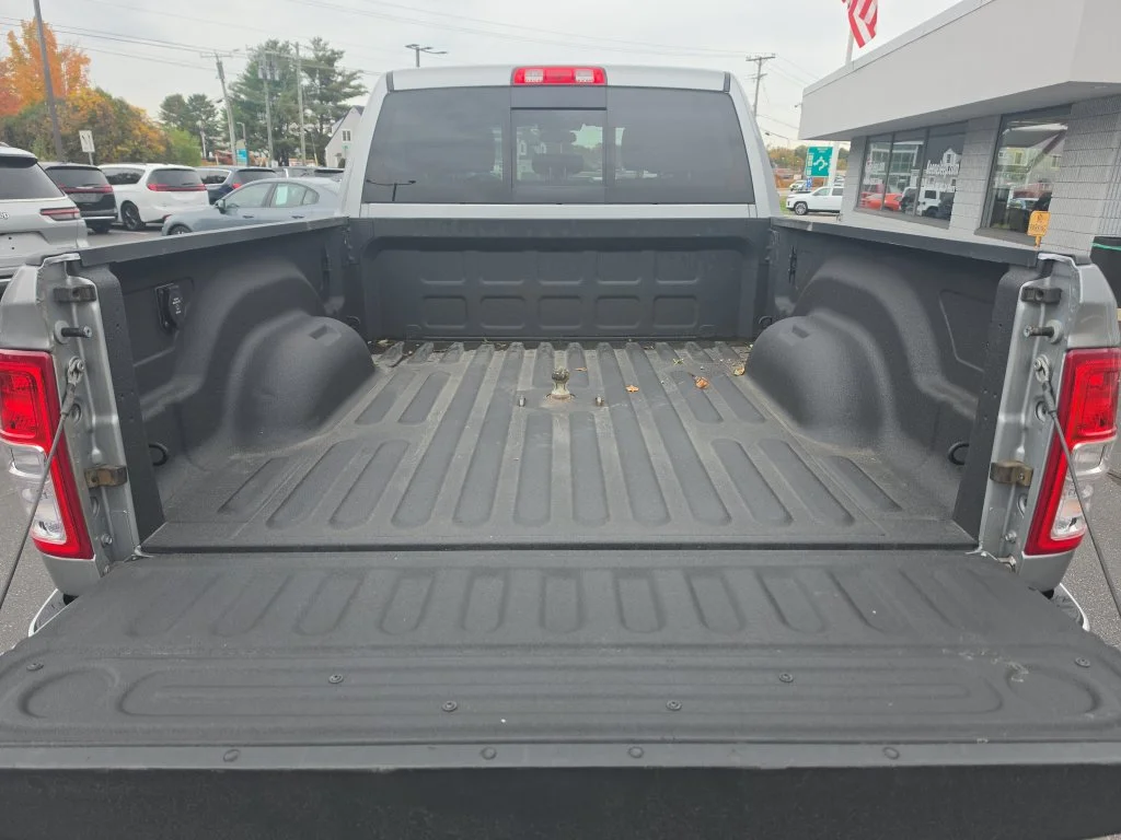 Used 2021 Silver Ram Tradesman image 37