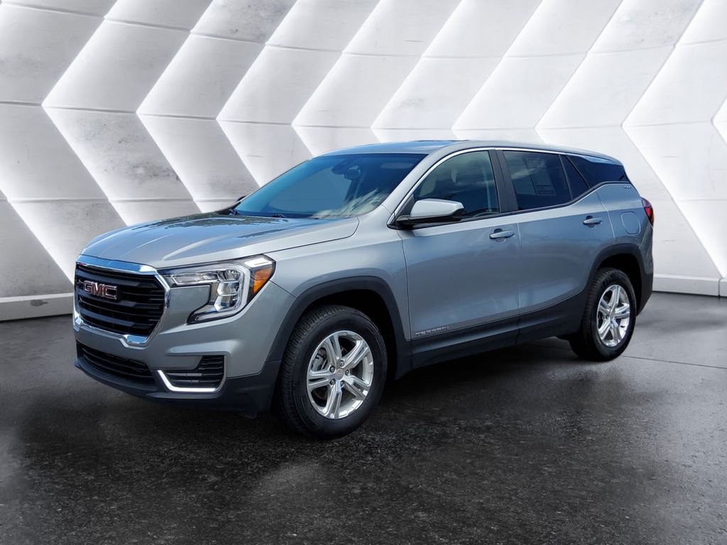 Used 2024 Silver GMC SLE image 3