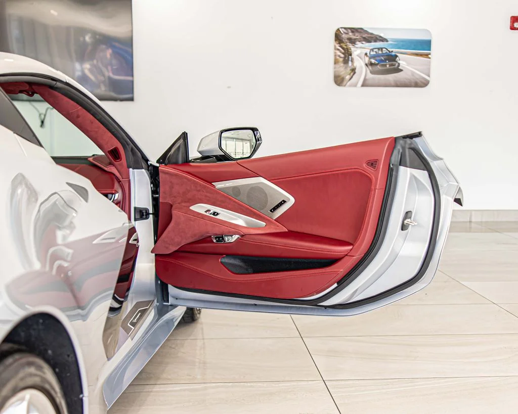 Used 2022 Silver Chevrolet Stingray image 31