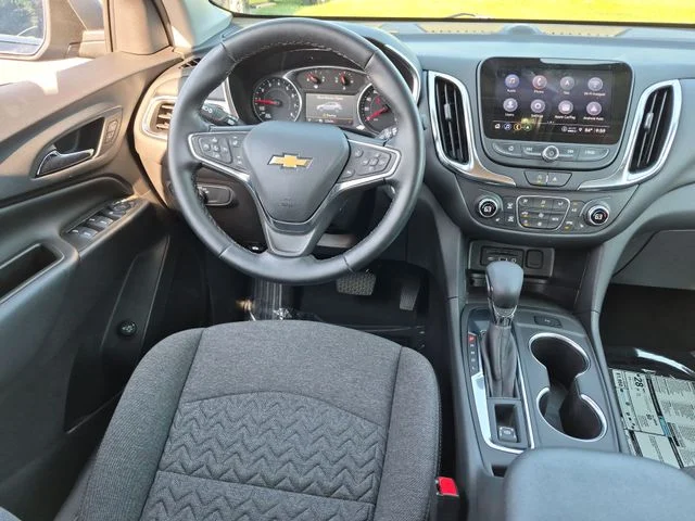 Used 2024 Gray Chevrolet LT image 30