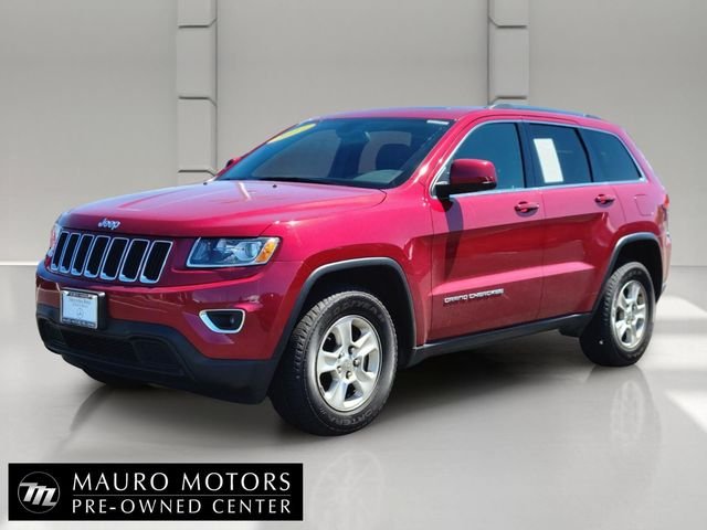Used 2014 Red Jeep Laredo image 6