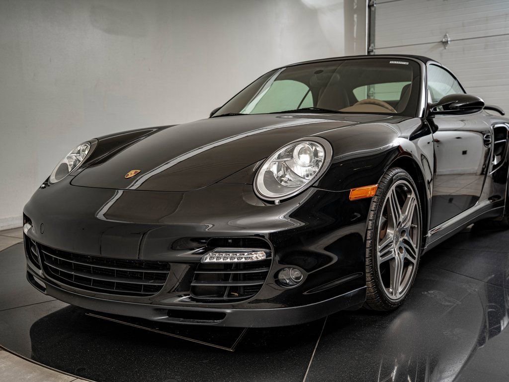 Used 2008 Black Porsche Turbo image 16