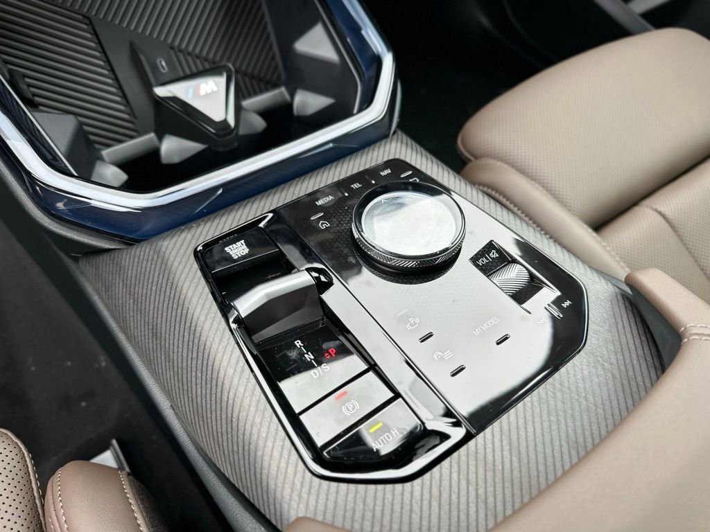 New 2026 Vegas Red Metallic BMW 30 xDrive image 34