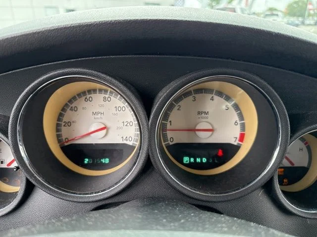 Used 2010 Black Dodge SXT image 30