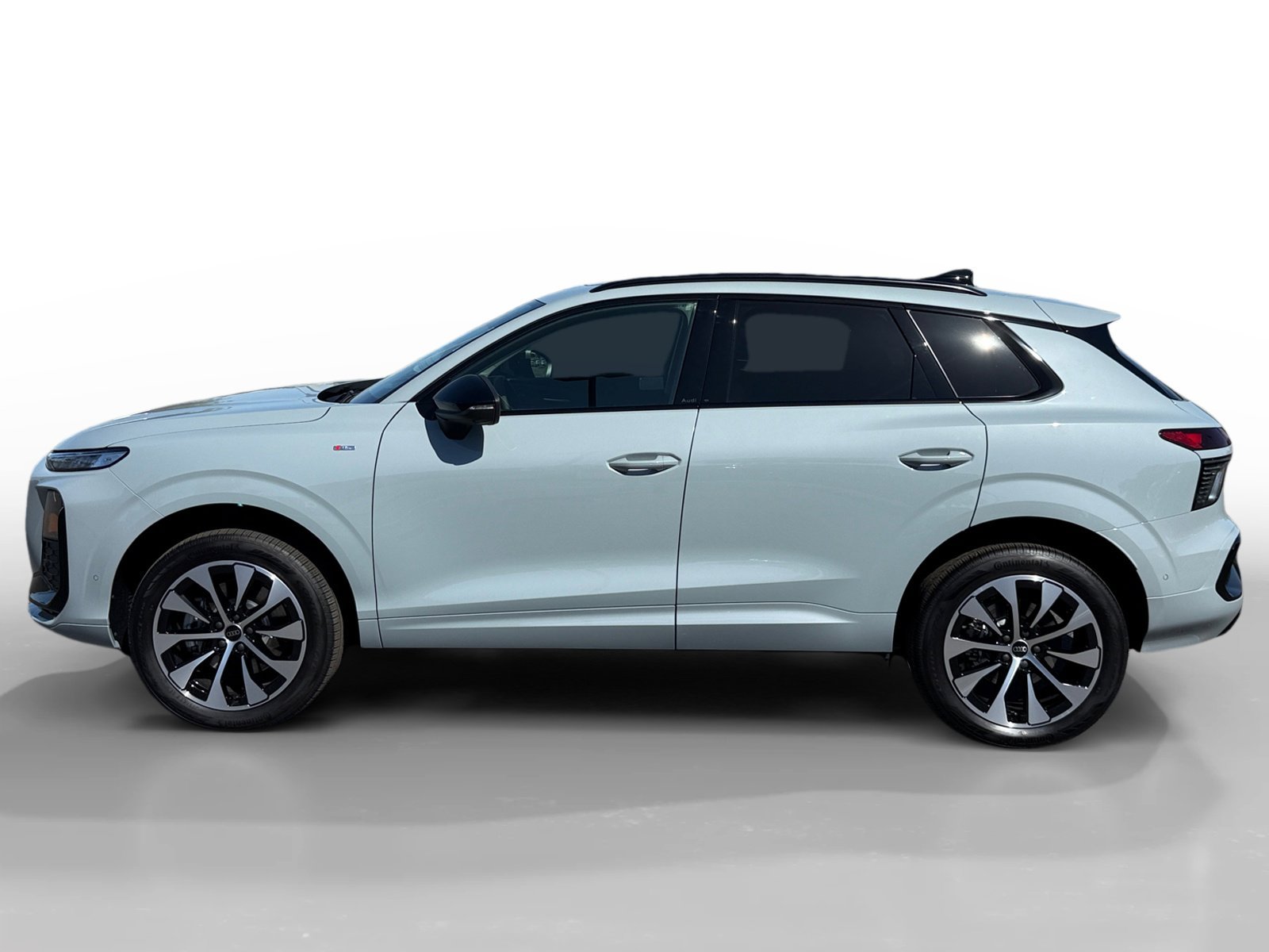 New 2026 Arrow Gray Pearl Effect Audi S line quattro image 2