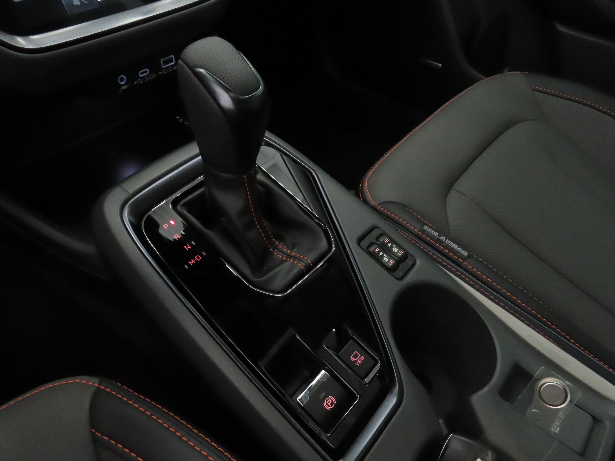 New 2026 CRYSTAL BLACK SILICA Subaru Limited Hybrid image 15