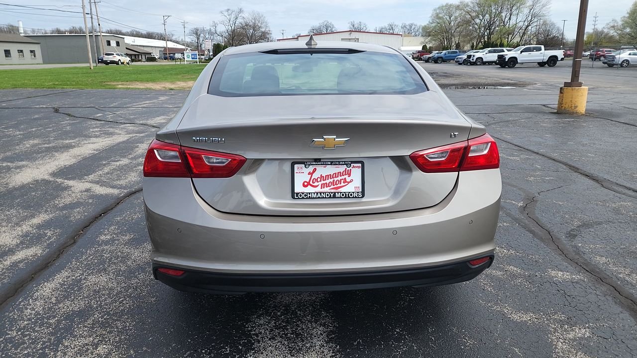 Used 2024 Gray Chevrolet LT image 7