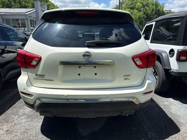 Used 2019 White Nissan SL image 3