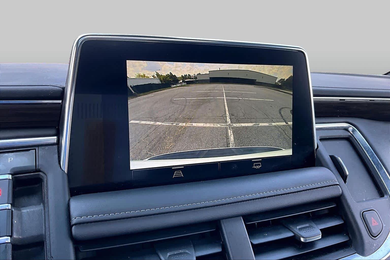 Used 2022 Summit White Chevrolet LT image 27