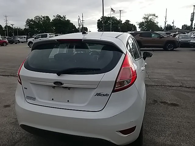 Used 2019 White Ford SE image 28