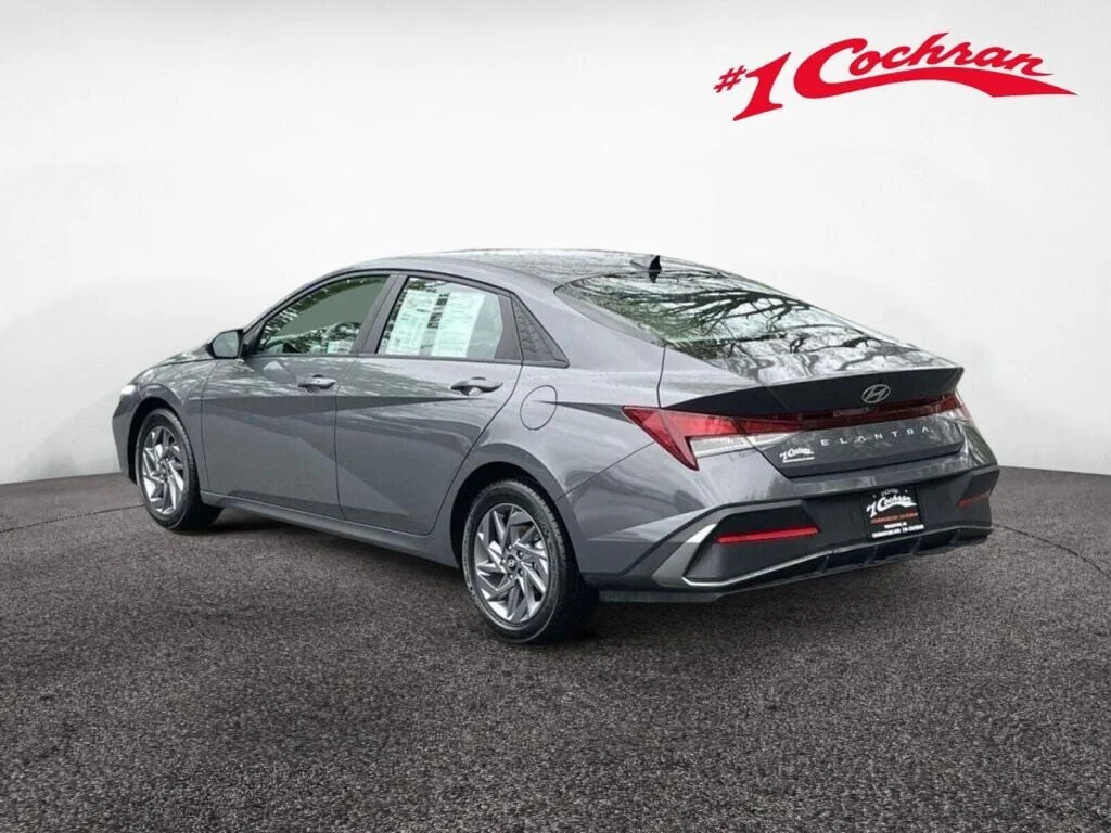 Certified Used 2024 Ecotronic Gray Hyundai SEL image 9