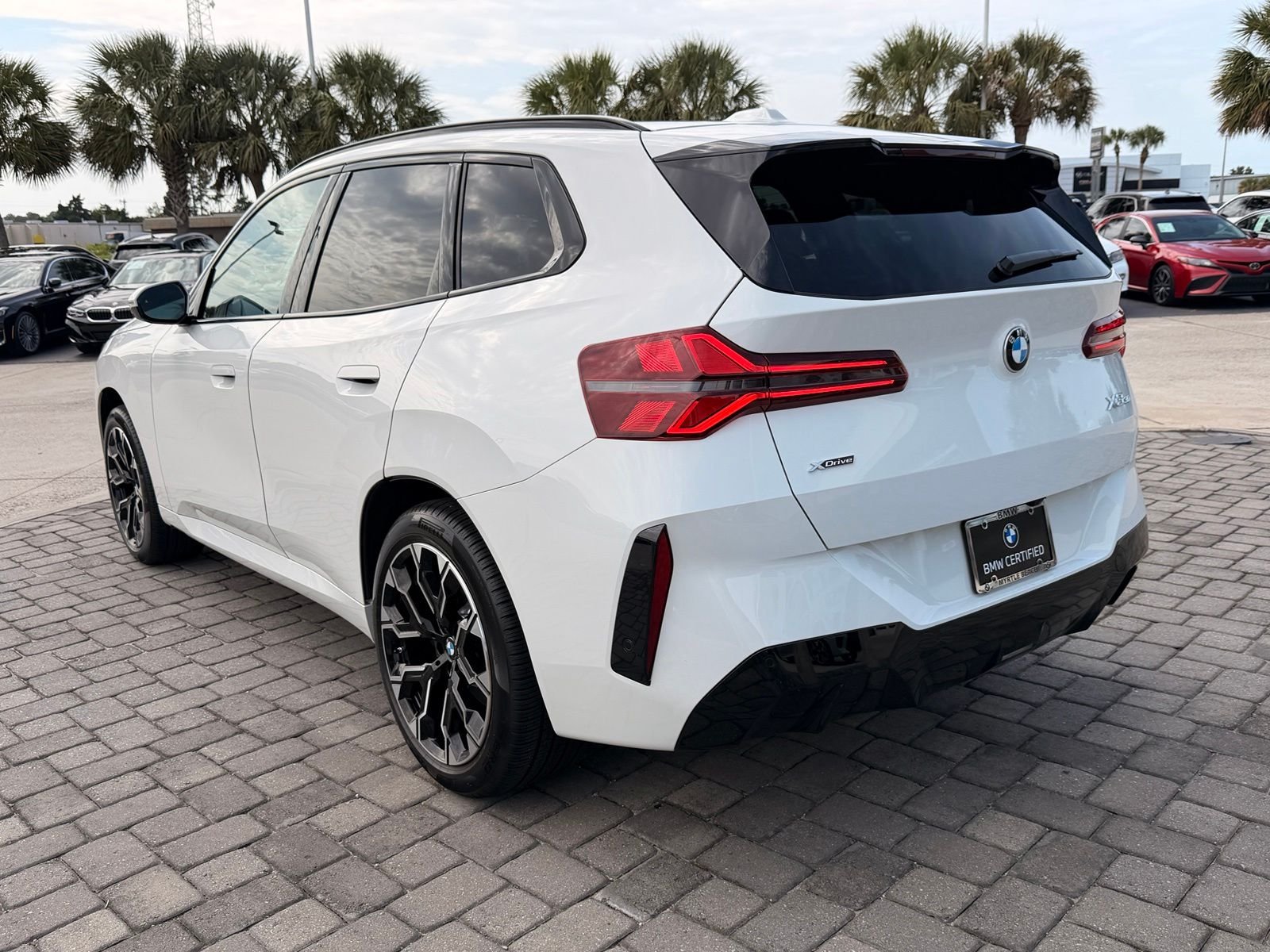 Certified Used 2025 Alpine White BMW 30 xDrive image 10