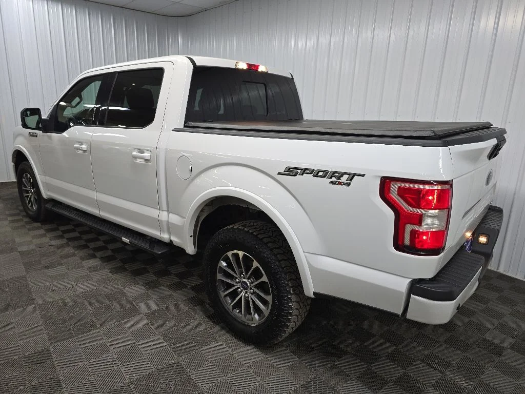 Used 2020 White Ford XLT image 9