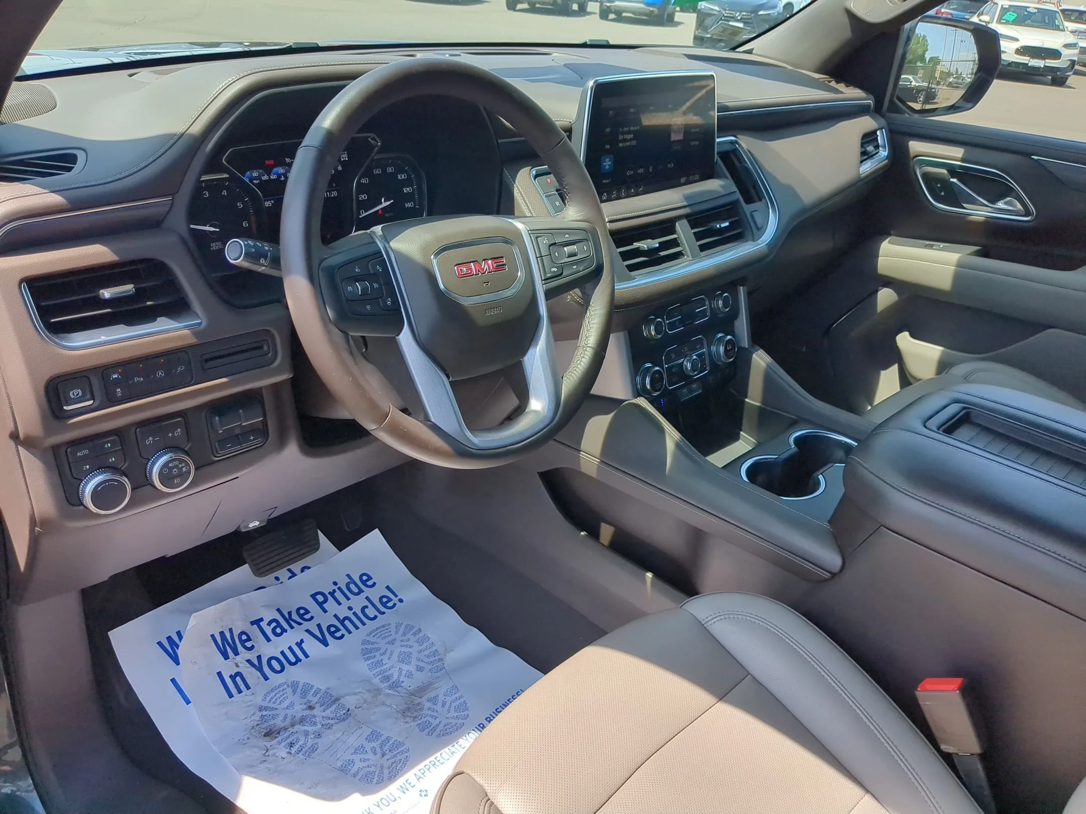 Used 2021 Dark Sky Metallic GMC SLT image 9