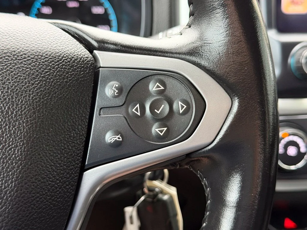 Used 2018 Green Chevrolet LT image 19