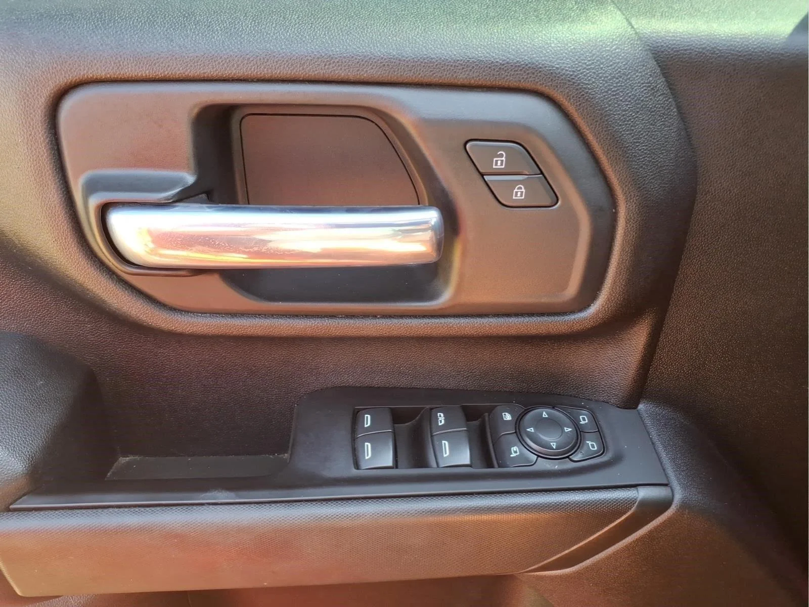 Used 2024 Red Hot Chevrolet Custom image 18