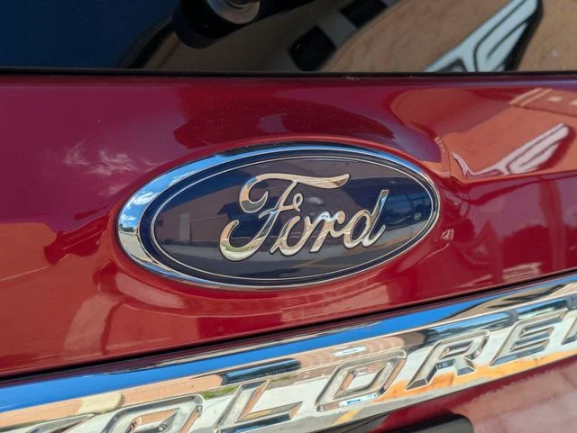 Used 2017 Red Ford XLT image 26