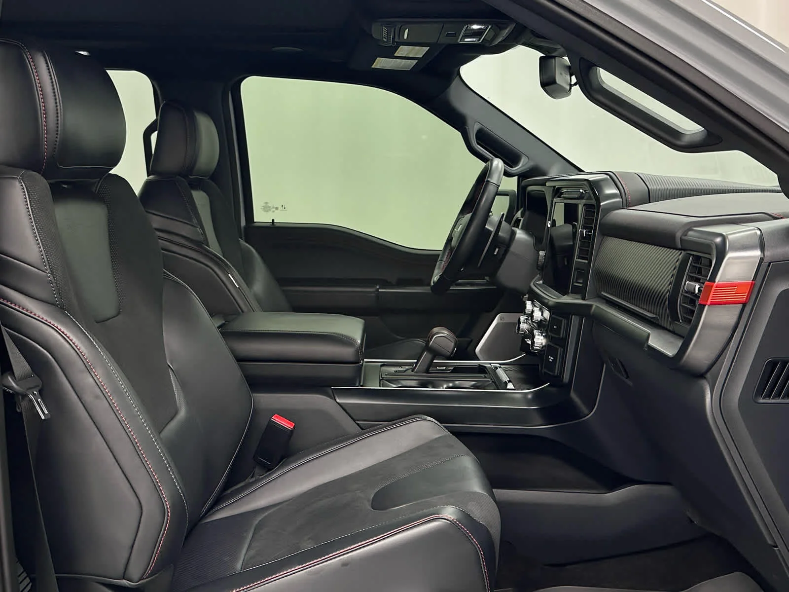 Used 2025 Space White Metallic Ford Raptor image 18