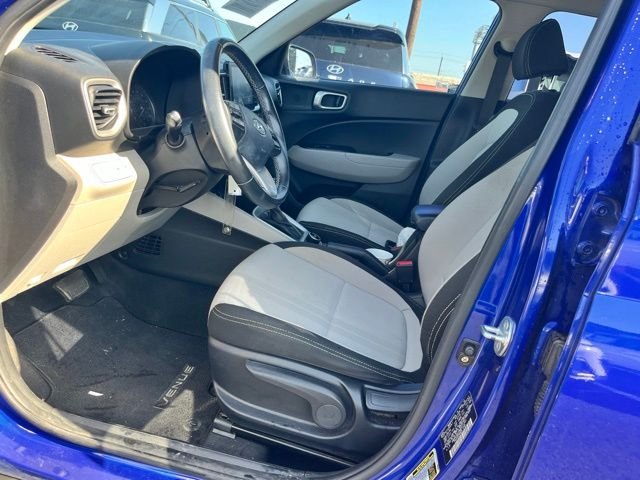 Certified Used 2021 Blue Hyundai SEL image 9