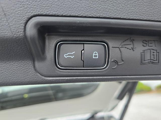 2026 Ford Explorer Platinum - Photo 40