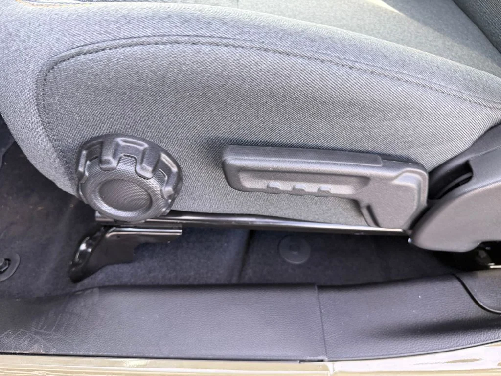 2026 Jeep Wrangler 4-Door Sport - Photo 10