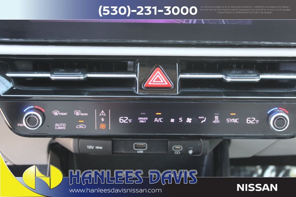 Used 2023 Gray Kia Wind image 24