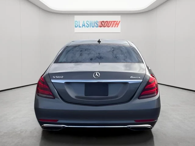 Used 2019 Gray Mercedes-Benz S 560 image 4