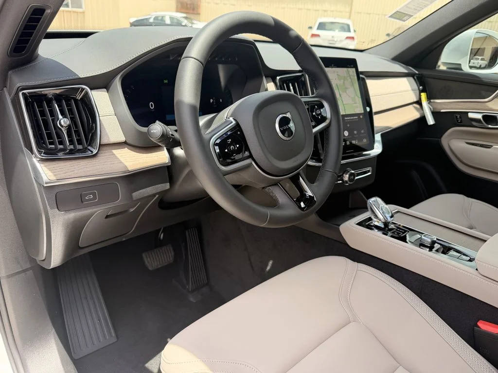 New 2026 Crystal White Volvo Core image 18
