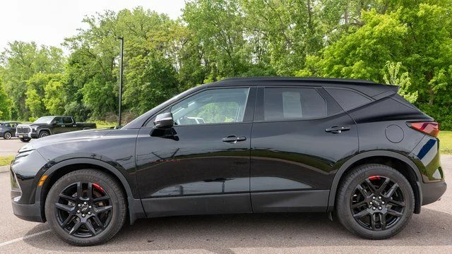 Used 2024 Black Chevrolet LT image 9