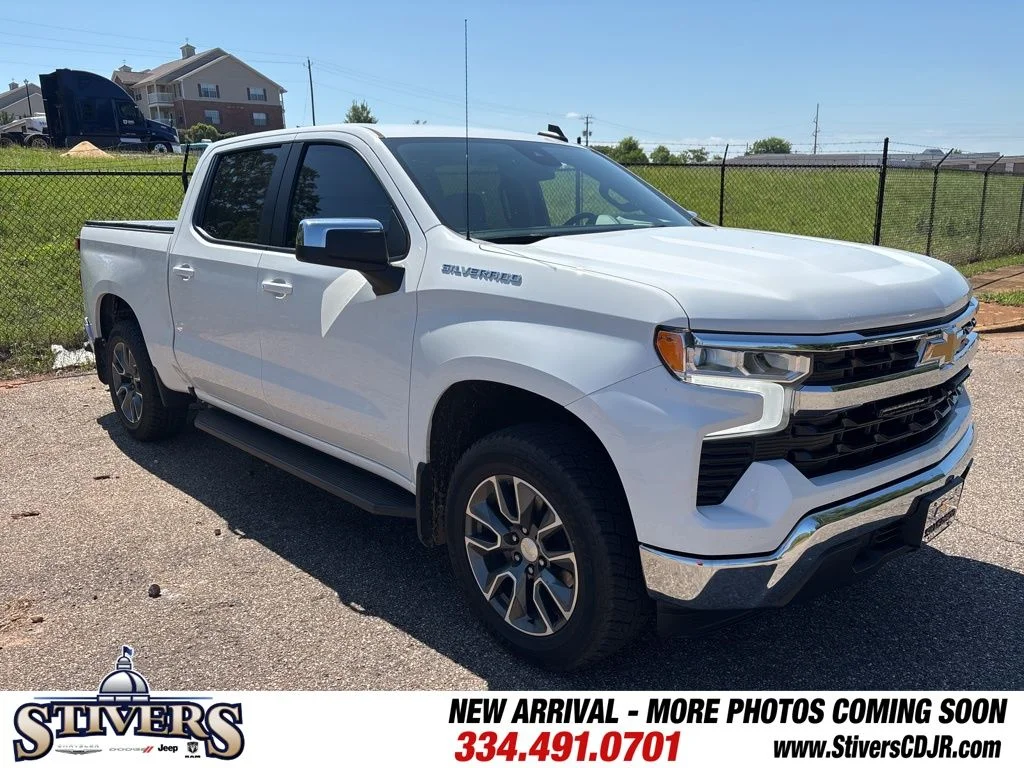2023 Chevrolet Silverado 1500 LT Crew Cab Short Box's photo