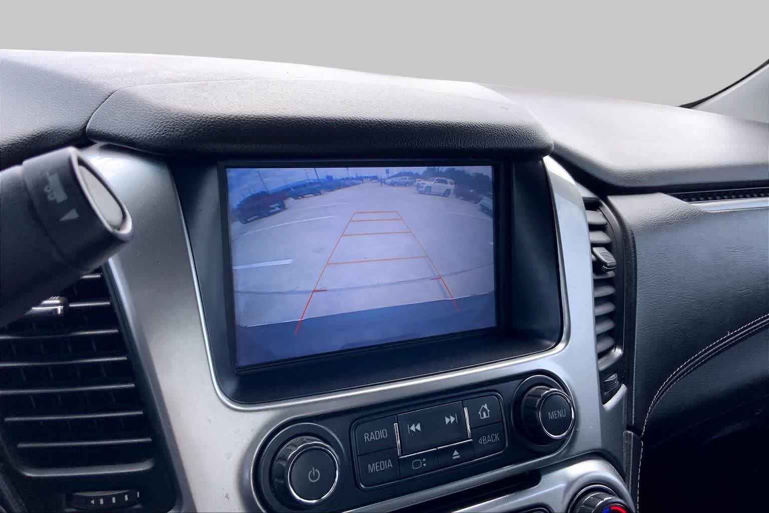 Used 2018 Tungsten Metallic Chevrolet Premier image 27