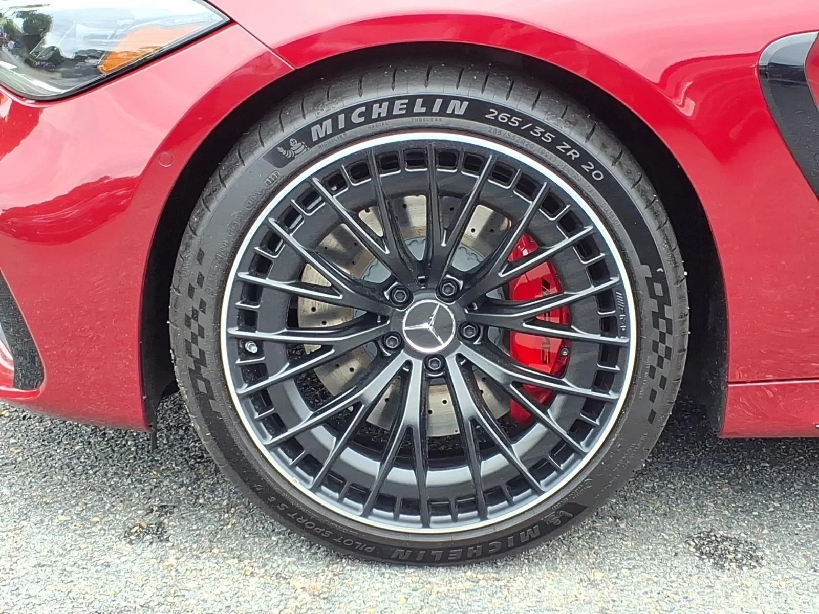 New 2026 MANUFAKTUR Patagonia Red Metallic Mercedes-Benz AMG® CLE 53 image 11
