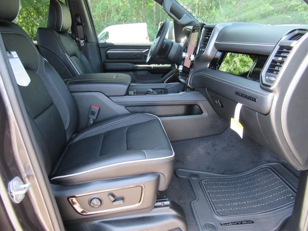 New 2026 Granite Crystal Metallic Clear-Coat Exterior Paint RAM Limited image 10