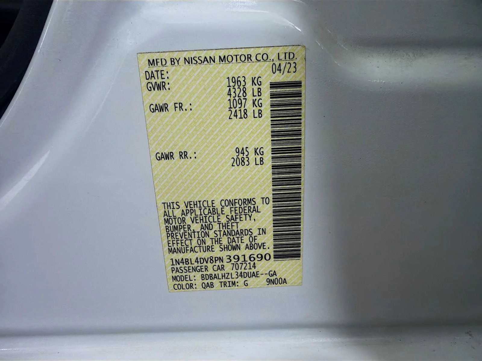 Certified Used 2023 Pearl White Tricoat Nissan 2.5 SV image 28